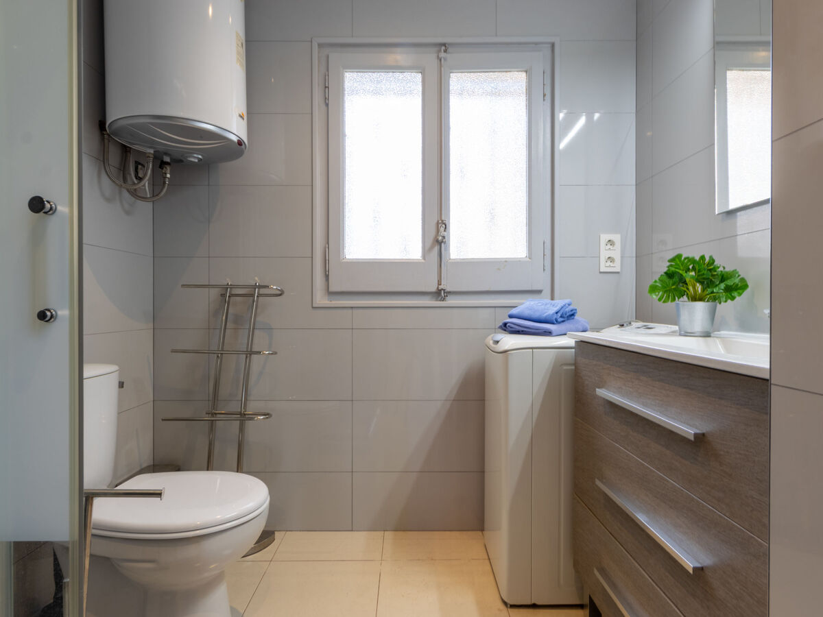 Appartement Higini Angles, 100 m de la plage à Cambrils - Photo 17