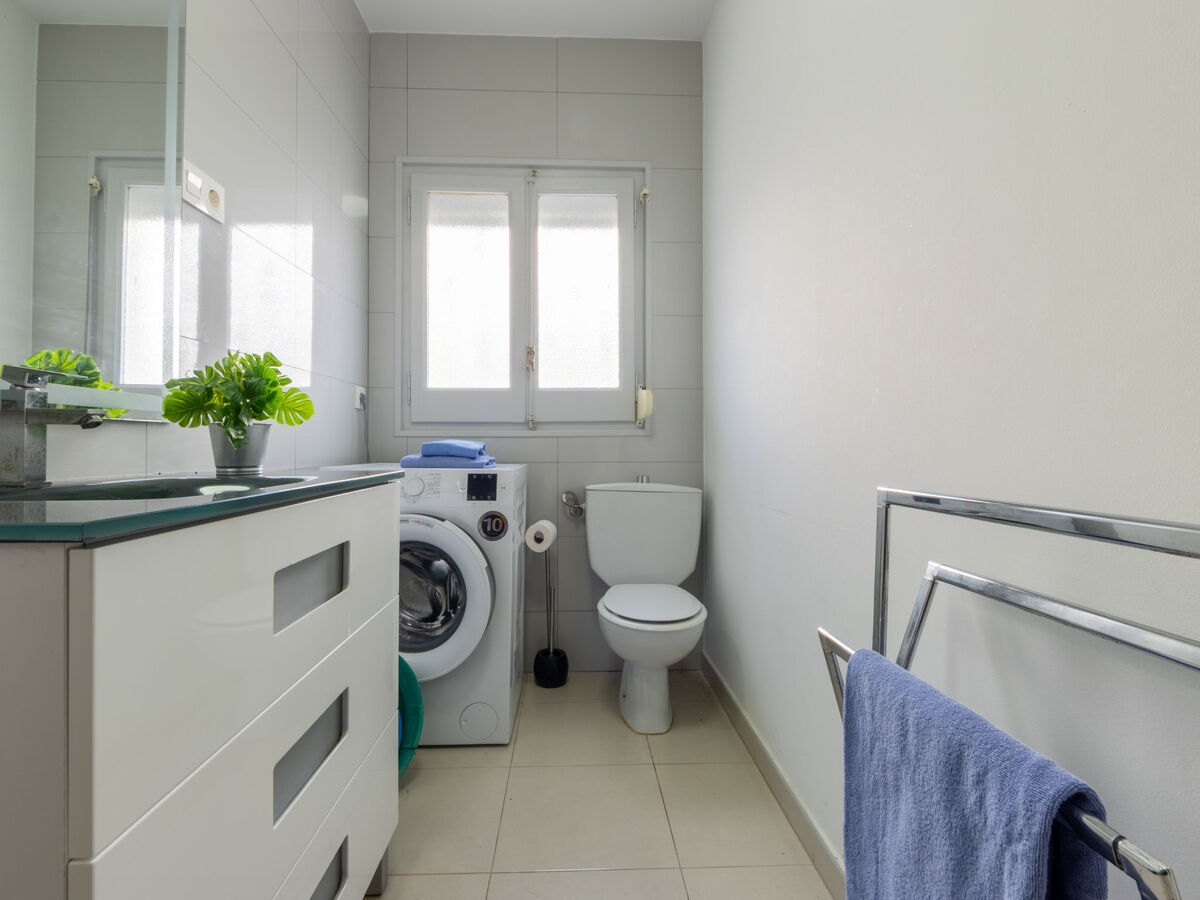 Higini Angles, appartement 50 m² à 100 m de la plage - Photo 17