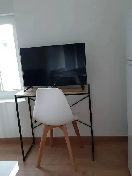 Studio 32 m² avec terrasse et barbecue à Barzy-en-Thiérache : photo 8