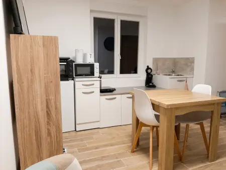 Studio 4 personnes avec entrée privée à Barzy-en-Thiérache : photo 2