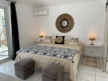 Villa avec piscine privée et vue mer à Orient Bay, 4 chambres : photo 3