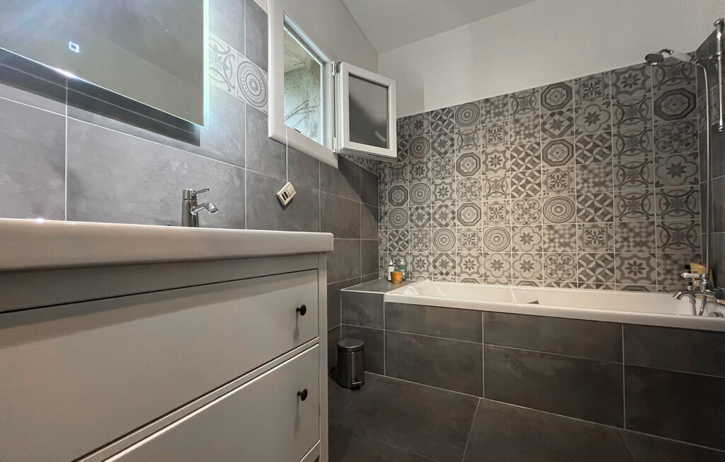 Maison pierre 10 pers. avec piscine à Montaren - Photo 16