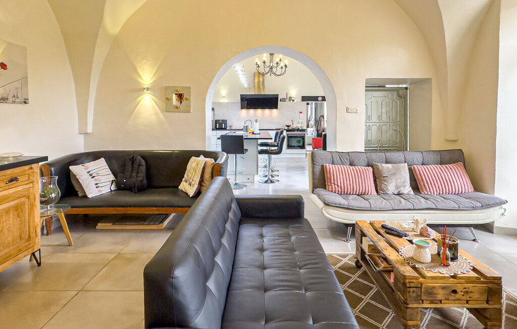 Maison 8 personnes Saint-Julien-du-Gua, randonnée à 100m - Photo 2