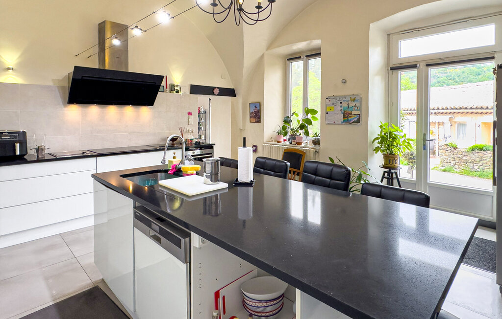 Maison 8 personnes Saint-Julien-du-Gua, randonnée à 100m - Photo 5