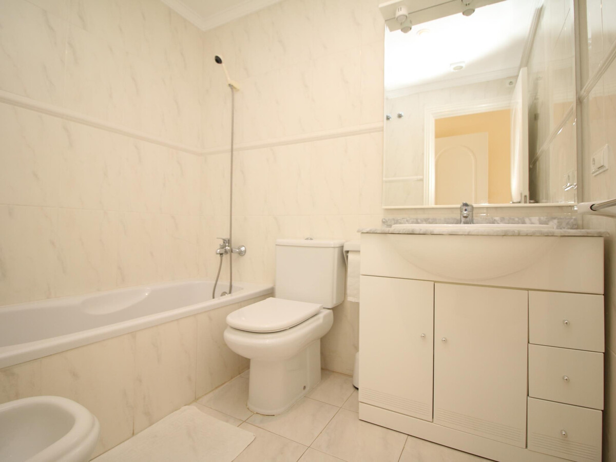 Appartement 3 ch. face à la plage de Dénia - Photo 15