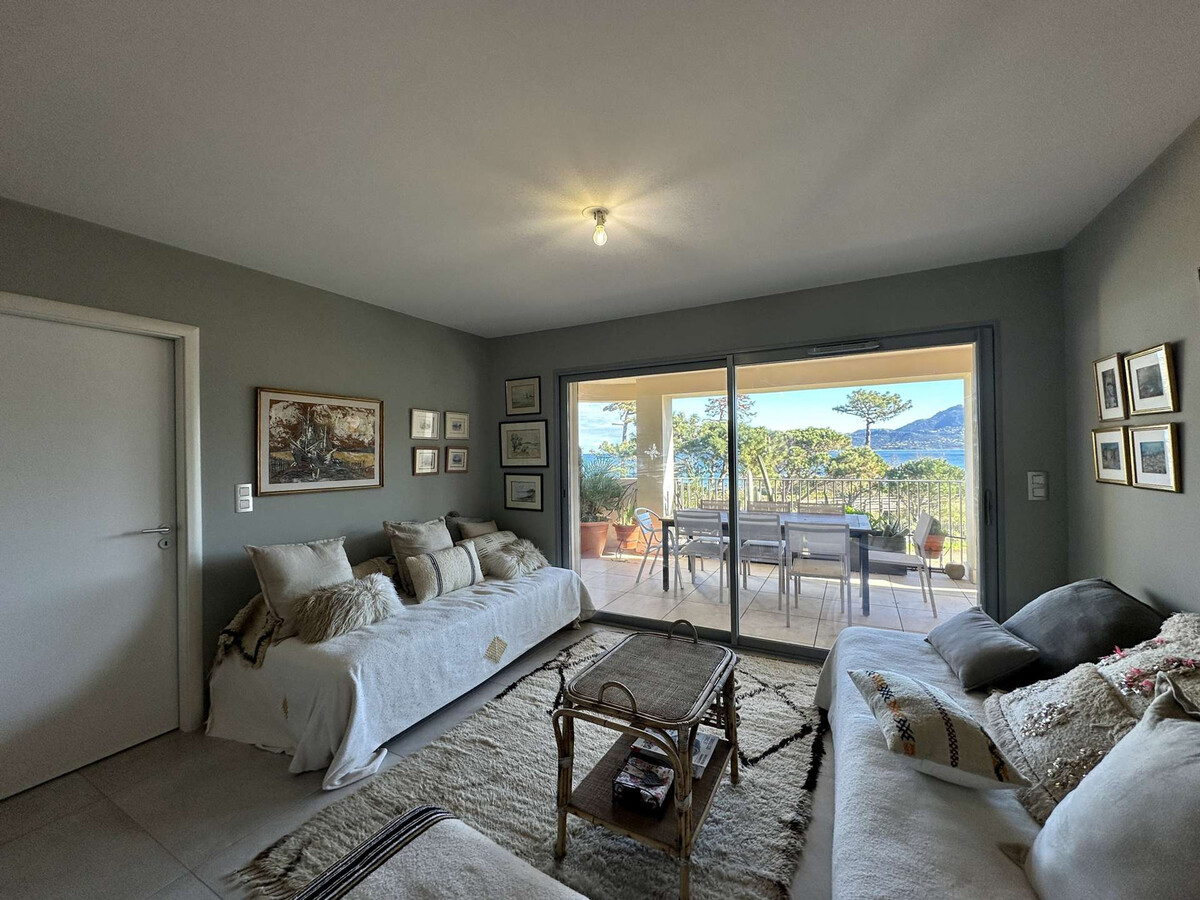 Appartement vue mer à Calvi, 200m de plage - Photo 3