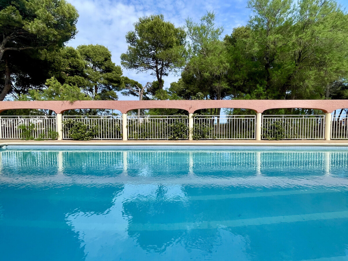 Appartement Salles Beach à L'Estartit, piscine - Photo 1