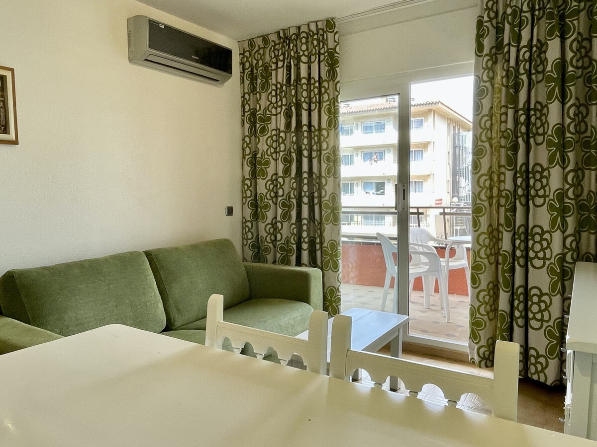 Appartement Salles Beach à L'Estartit, piscine - Photo 9