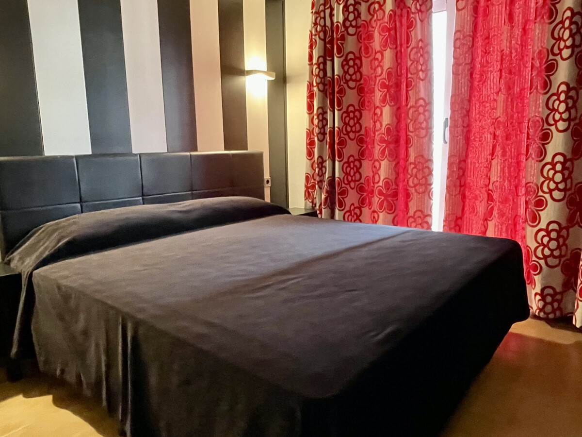 Appartement Salles Beach à L'Estartit, piscine - Photo 15
