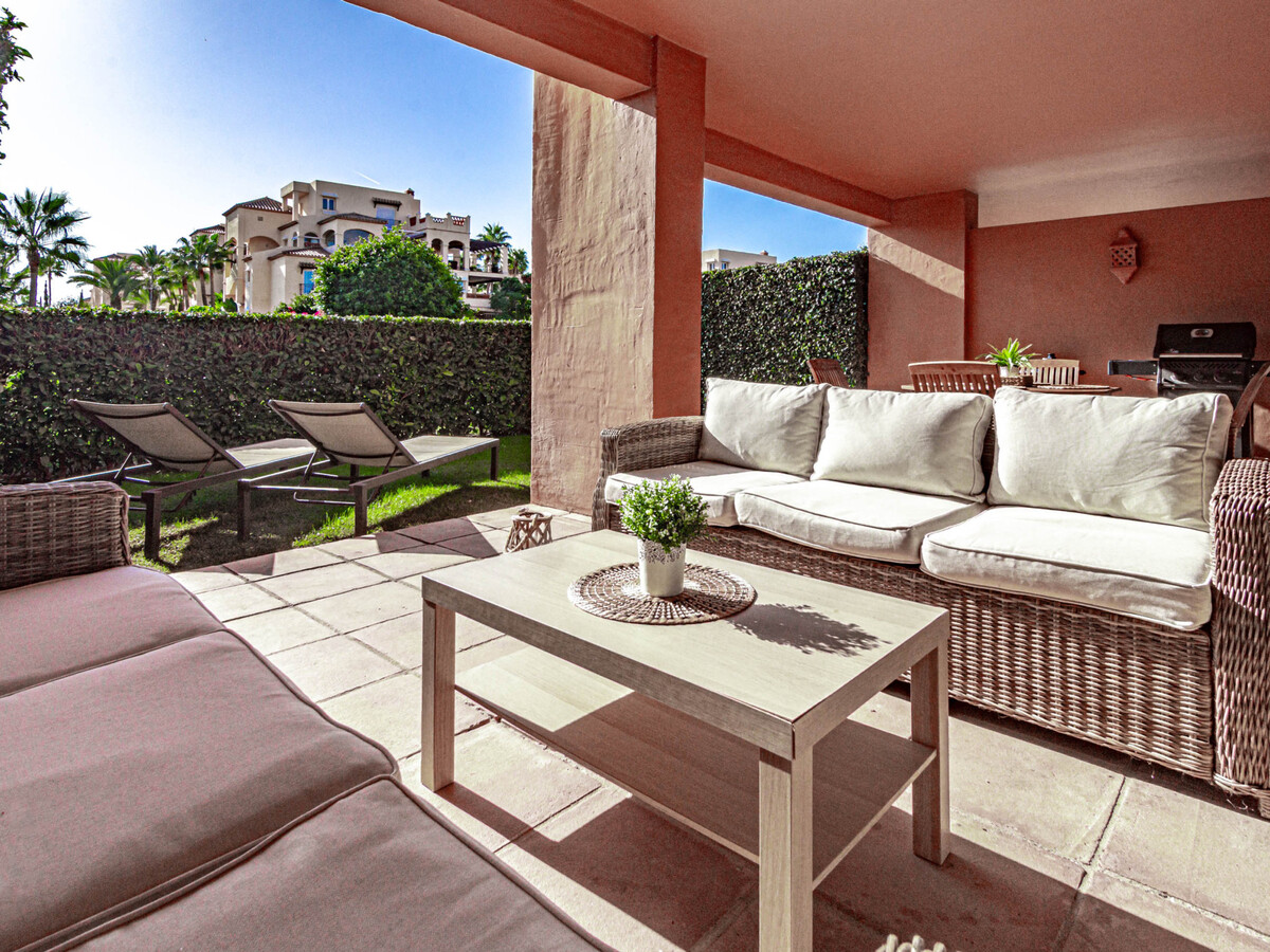Appartement 2 ch. avec piscine et spa à Estepona - Photo 2