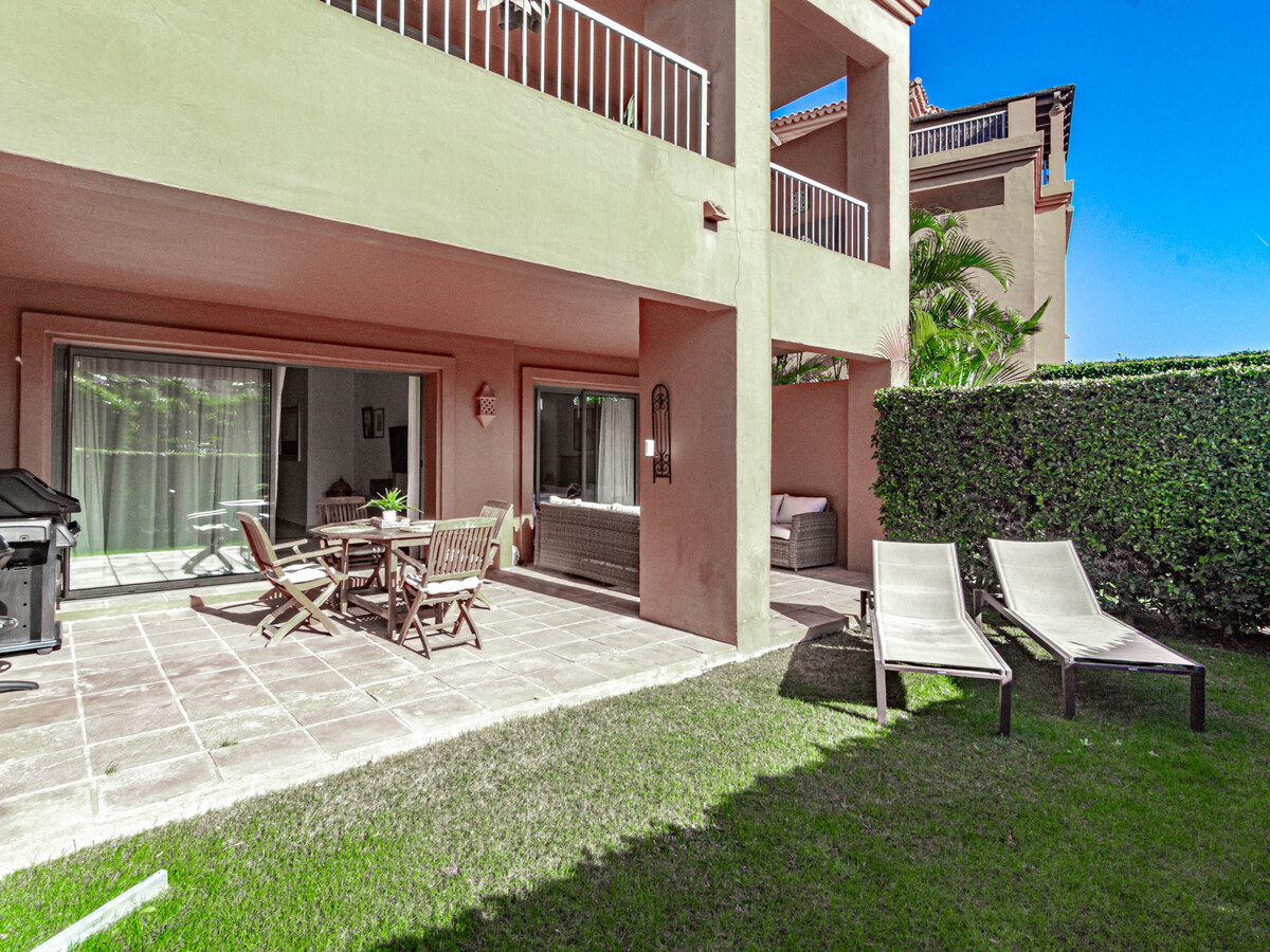 Appartement 2 ch. avec piscine et spa à Estepona - Photo 3