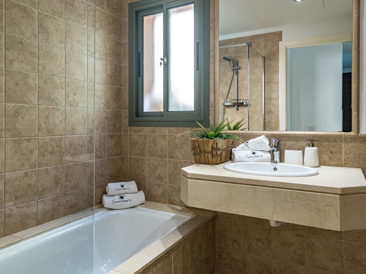 Appartement 2 ch. avec piscine et spa à Estepona - Photo 14