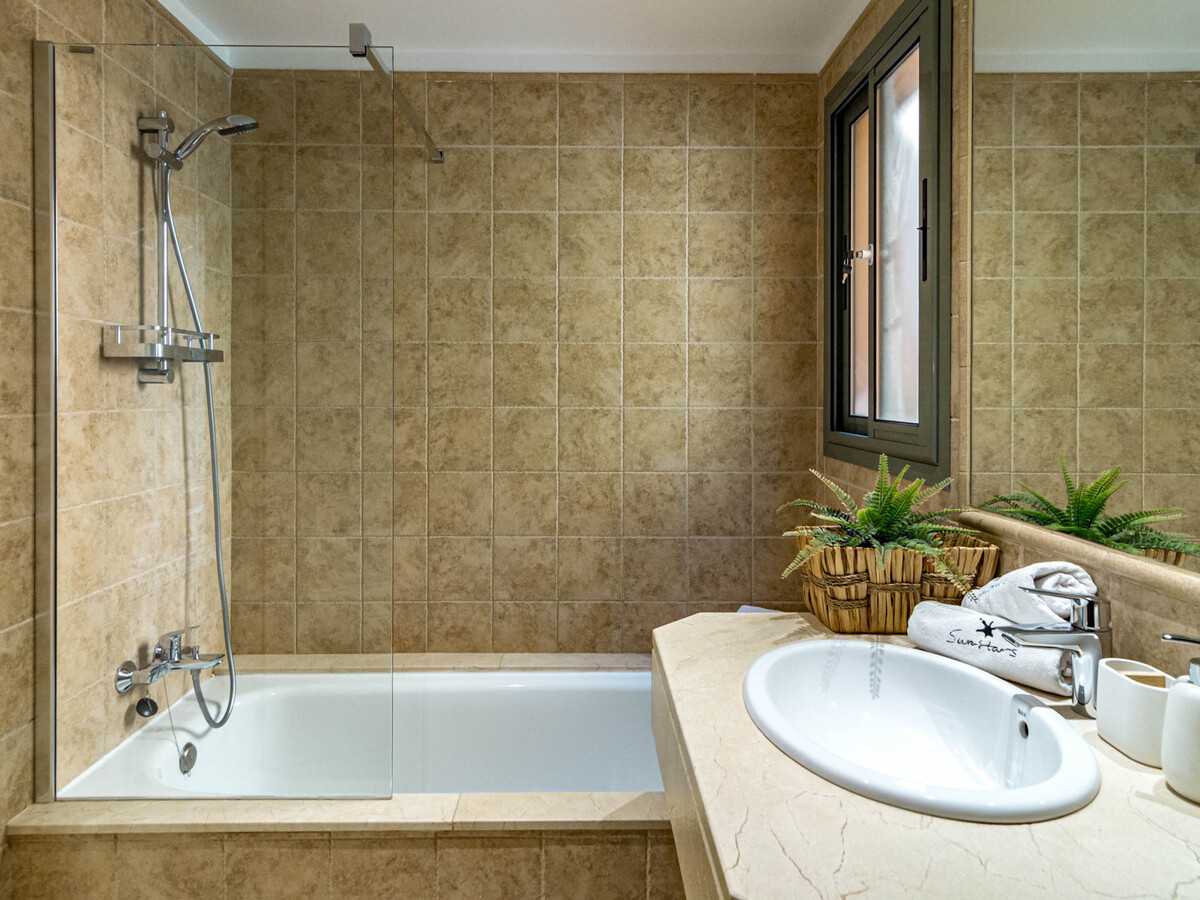 Appartement 2 ch. avec piscine et spa à Estepona - Photo 17