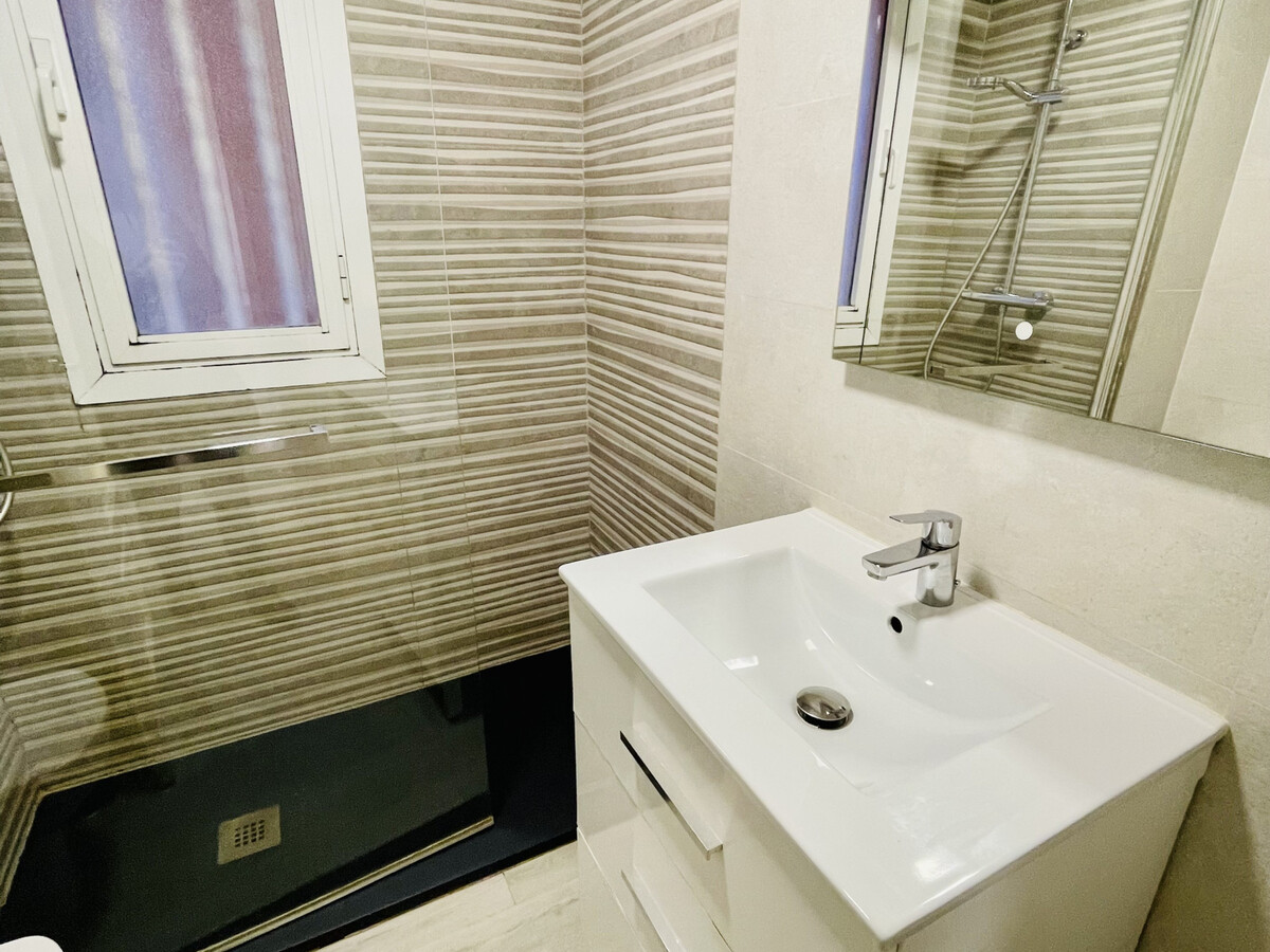 Appartement 75 m² avec terrasse et parking à Benidorm - Photo 21