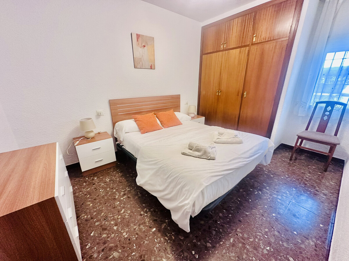Appartement 70 m² front de mer Poniente, 6 pers., animaux OK - Photo 10