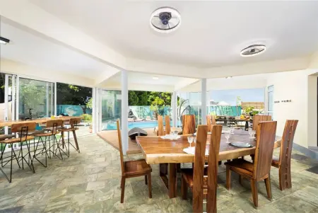 Location villa à Saint Pierre, Villa avec piscine privée à Saint-Pierre, 200 m²