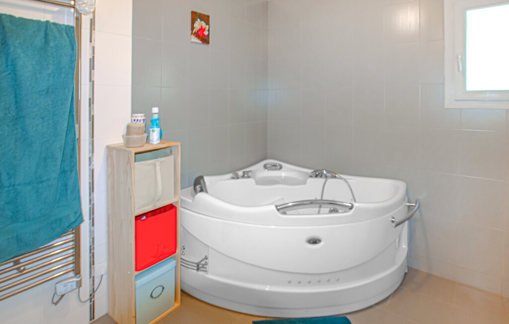 Maison 10 personnes avec jacuzzi à Saint-Fortunat - Photo 27