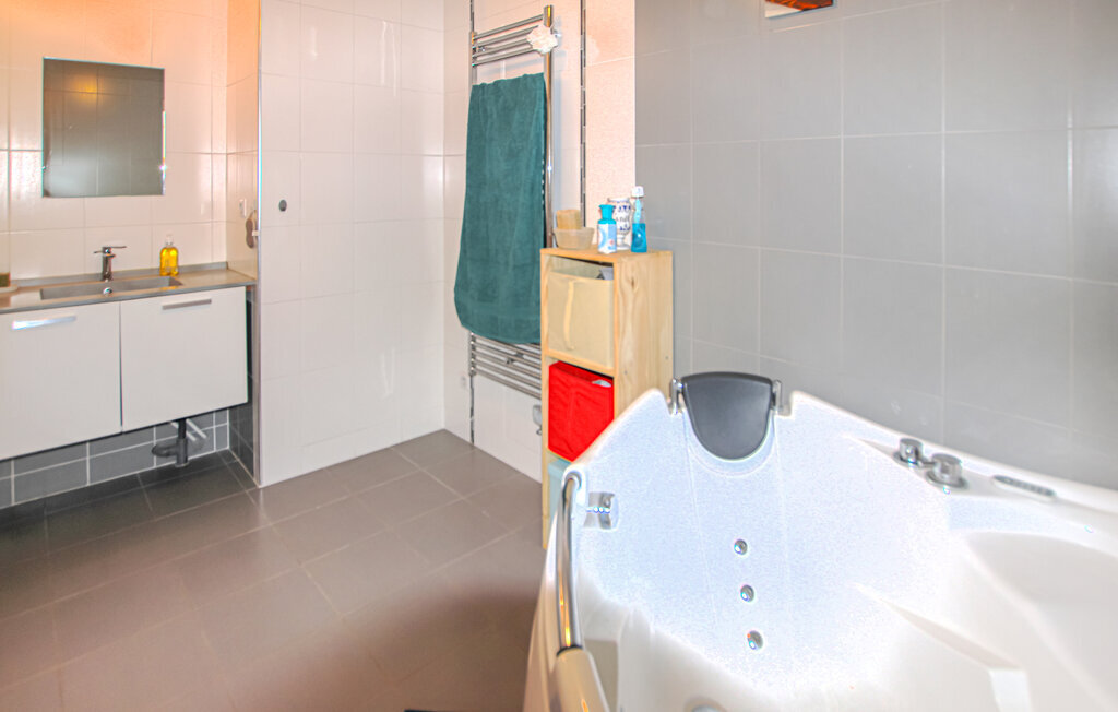 Maison 10 personnes avec jacuzzi à Saint-Fortunat - Photo 28