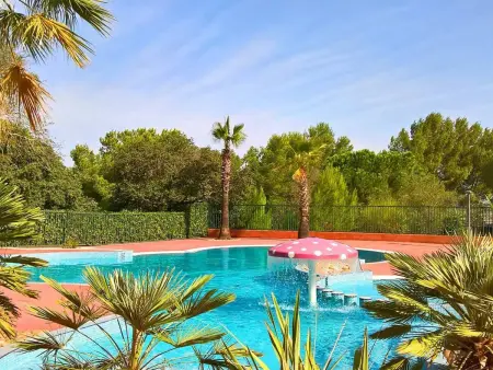 Chalet rénové 36 m² avec terrasse couverte à Agde : photo 22