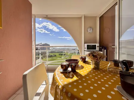 Appartement vue mer et port à Six-Fours-les-Plages : photo 2