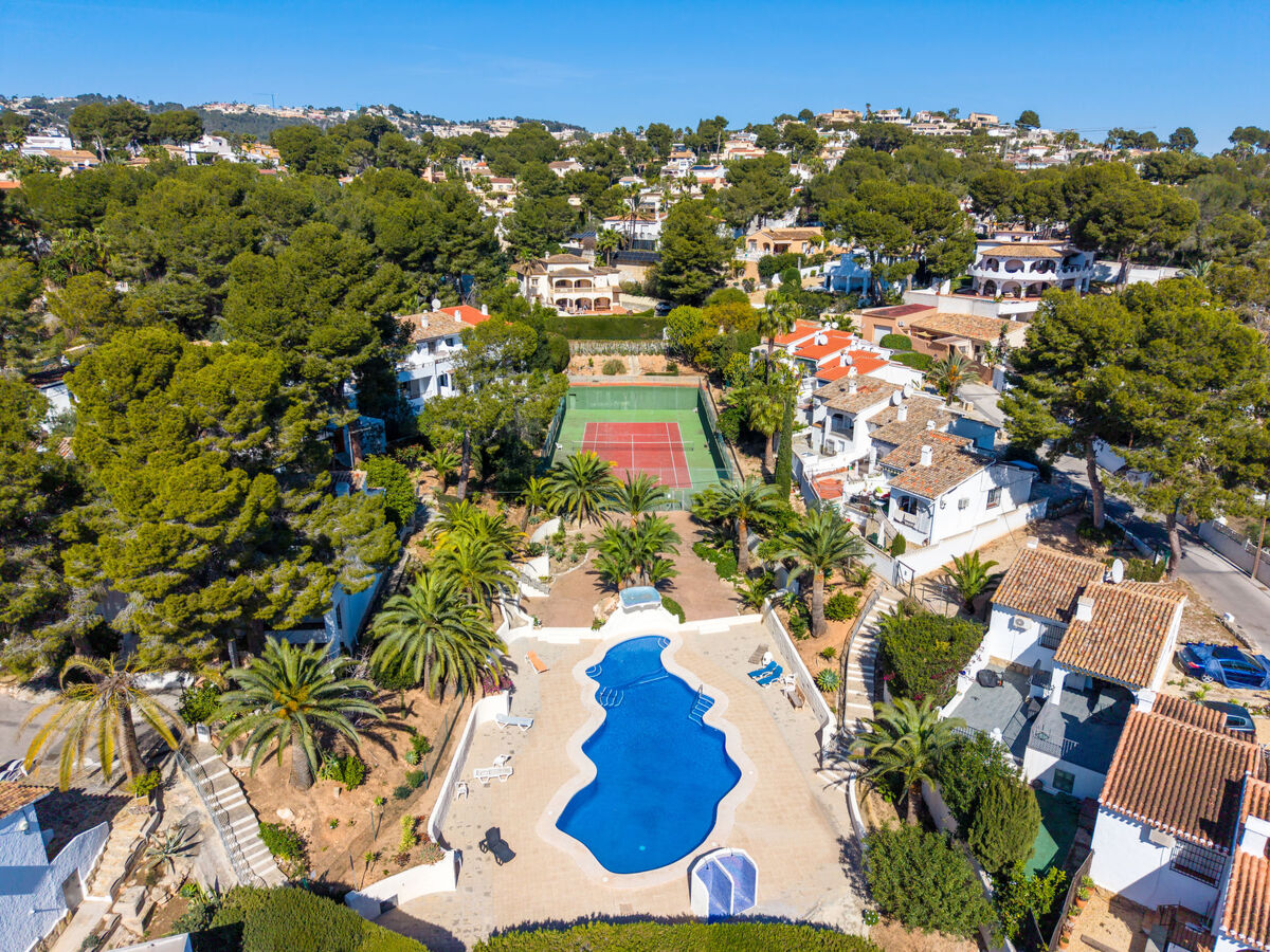 Maison Lisa à Moraira : 3 chambres, piscine et terrasse - Photo 1