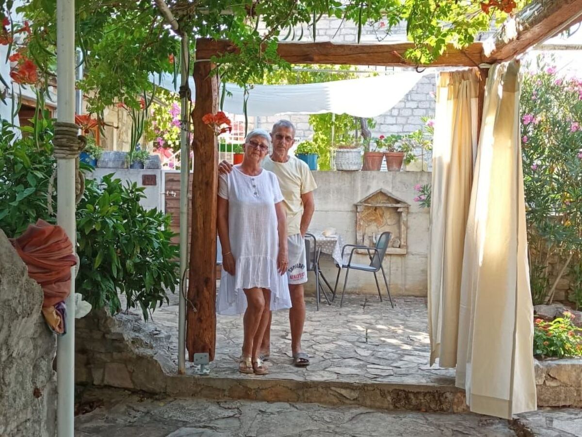 Maison en pierre dalmate sur Zlarin avec jardin - Photo 5
