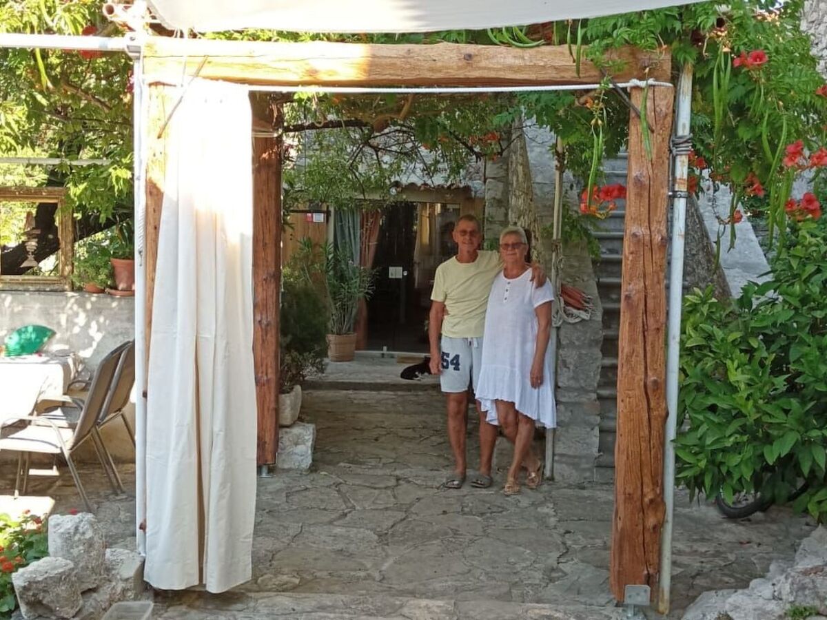 Maison en pierre dalmate sur Zlarin avec jardin - Photo 9