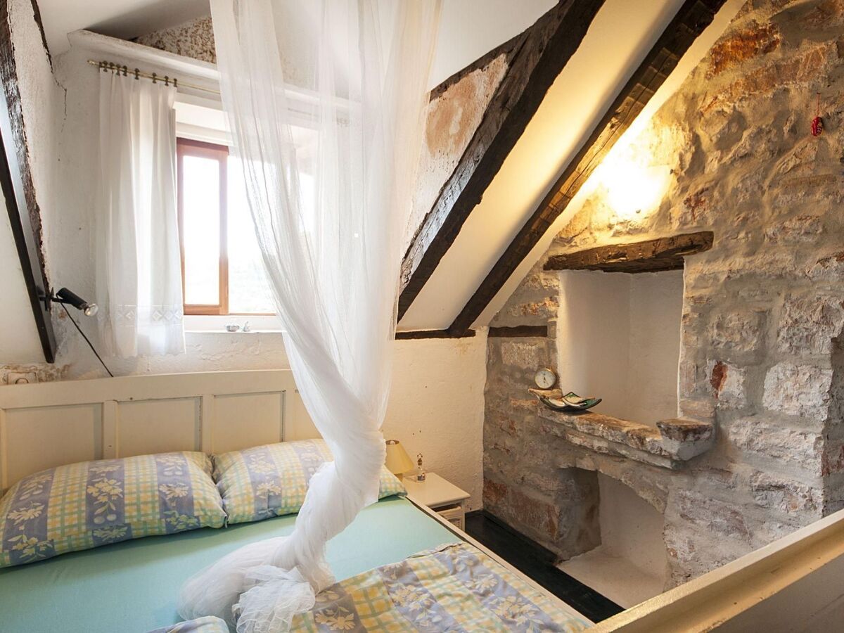 Maison en pierre dalmate sur Zlarin avec jardin - Photo 35