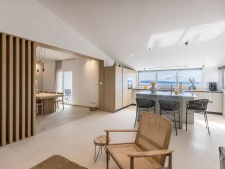 Villa Siks – Maison 10 pers. avec piscine chauffée à Trogir