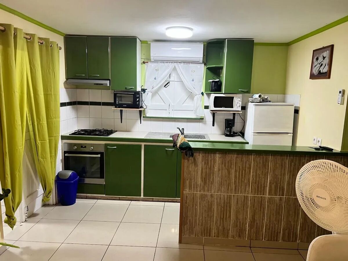 Appartement 60 m² avec terrasse vue ville à Sainte-Rose - Photo 2