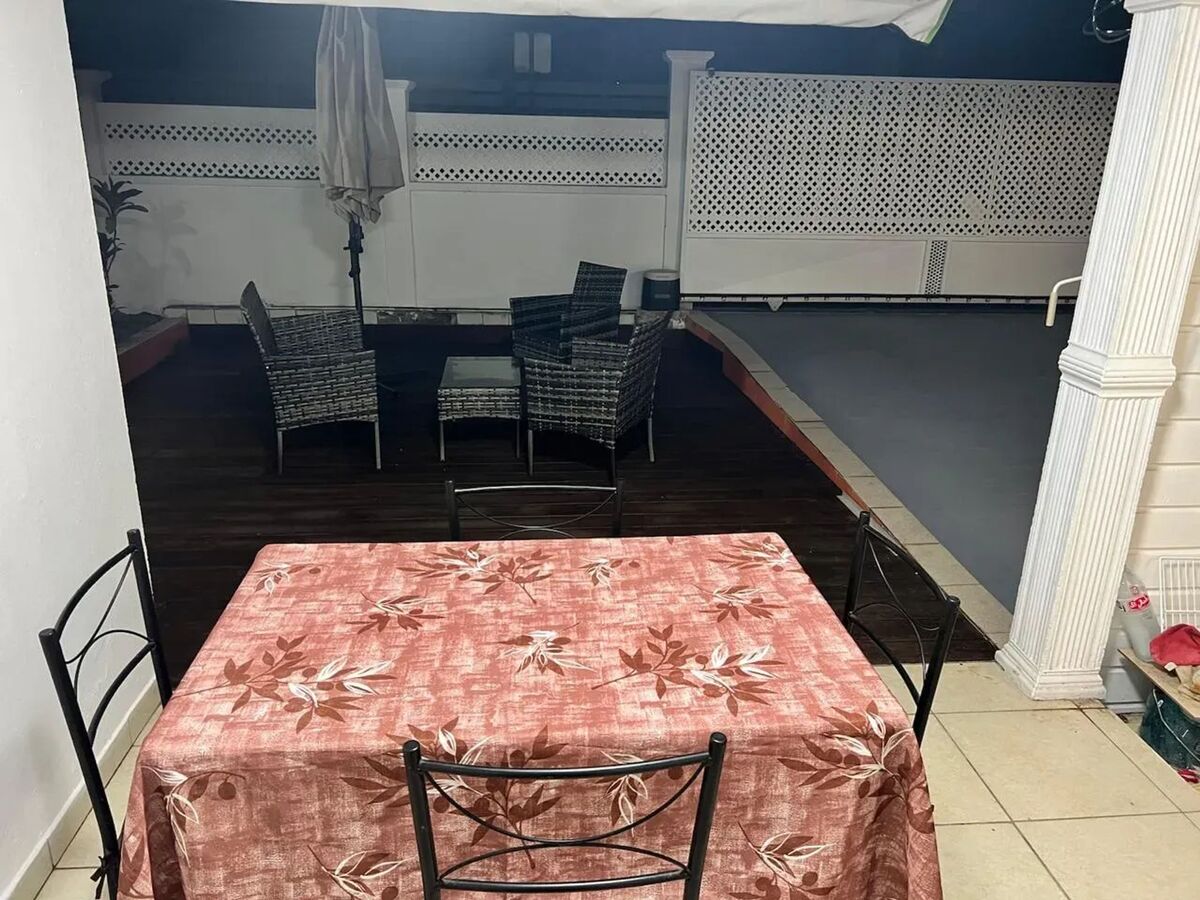 Appartement 60 m² avec terrasse vue ville à Sainte-Rose - Photo 9