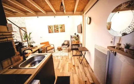 Appartement 28 m² avec entrée privée au cœur de Troyes : photo 4