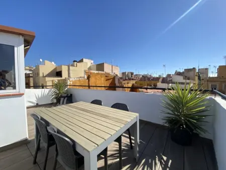 Location appartement à Tarragona, Penthouse lumineux avec terrasse à Tarragone