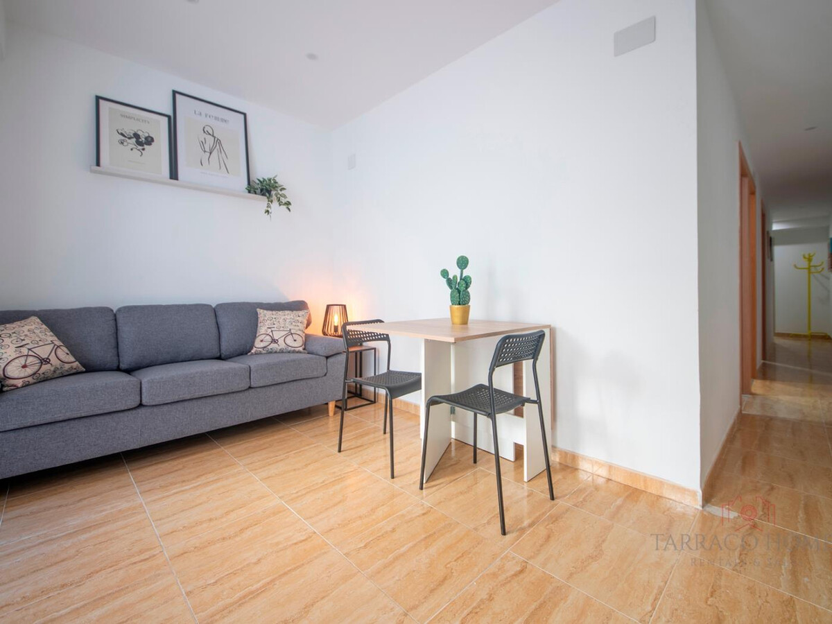 Appartement 4 chambres avec patio privé à Tarragone - Photo 2