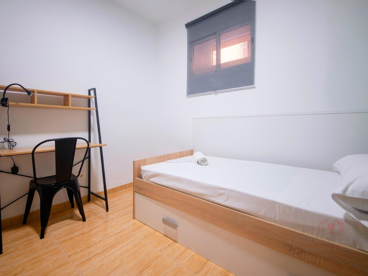 Appartement 4 chambres avec patio privé à Tarragone - Photo 9