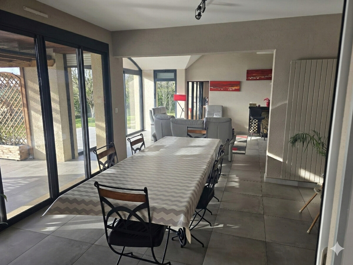 Maison 10 pers. à Spay, piscine intérieure et parking - Photo 2