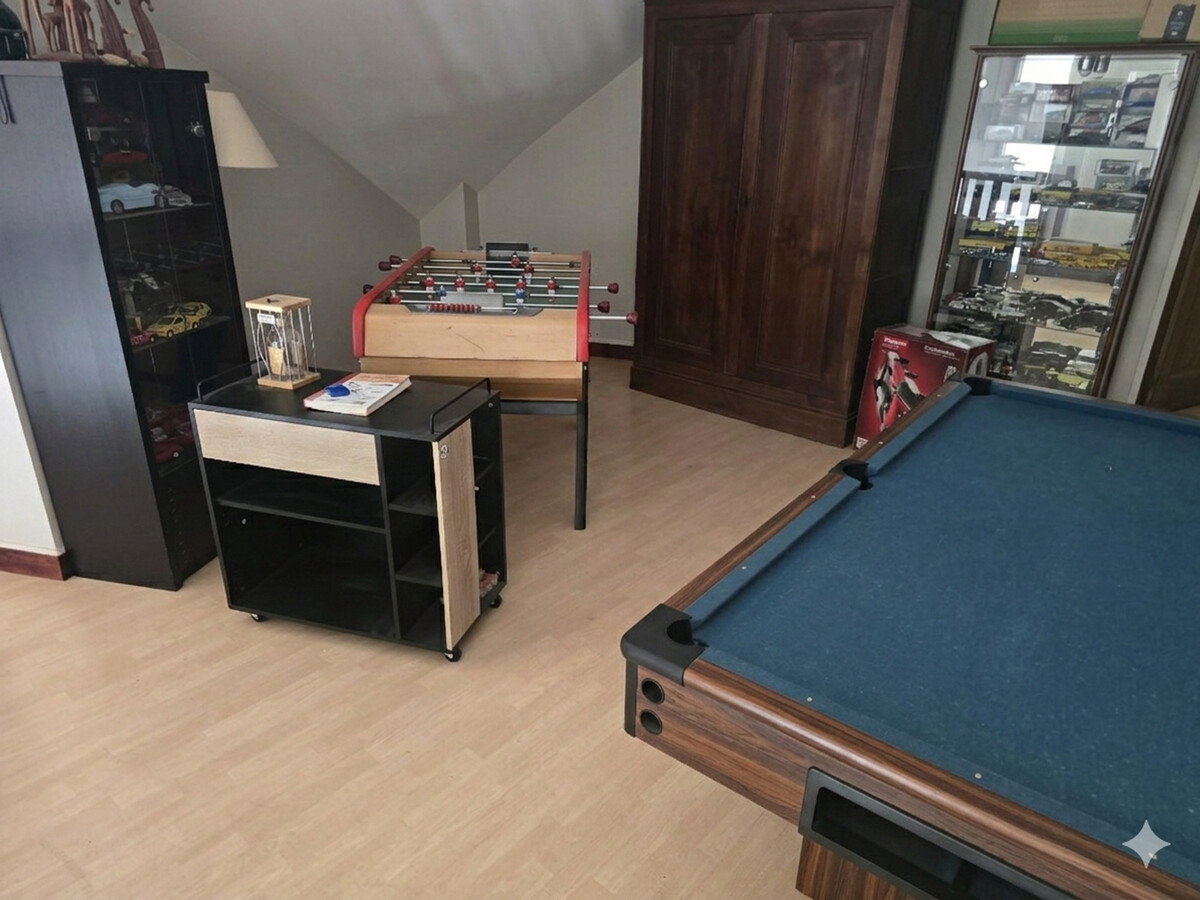 Maison 10 pers. à Spay, piscine intérieure et parking - Photo 8