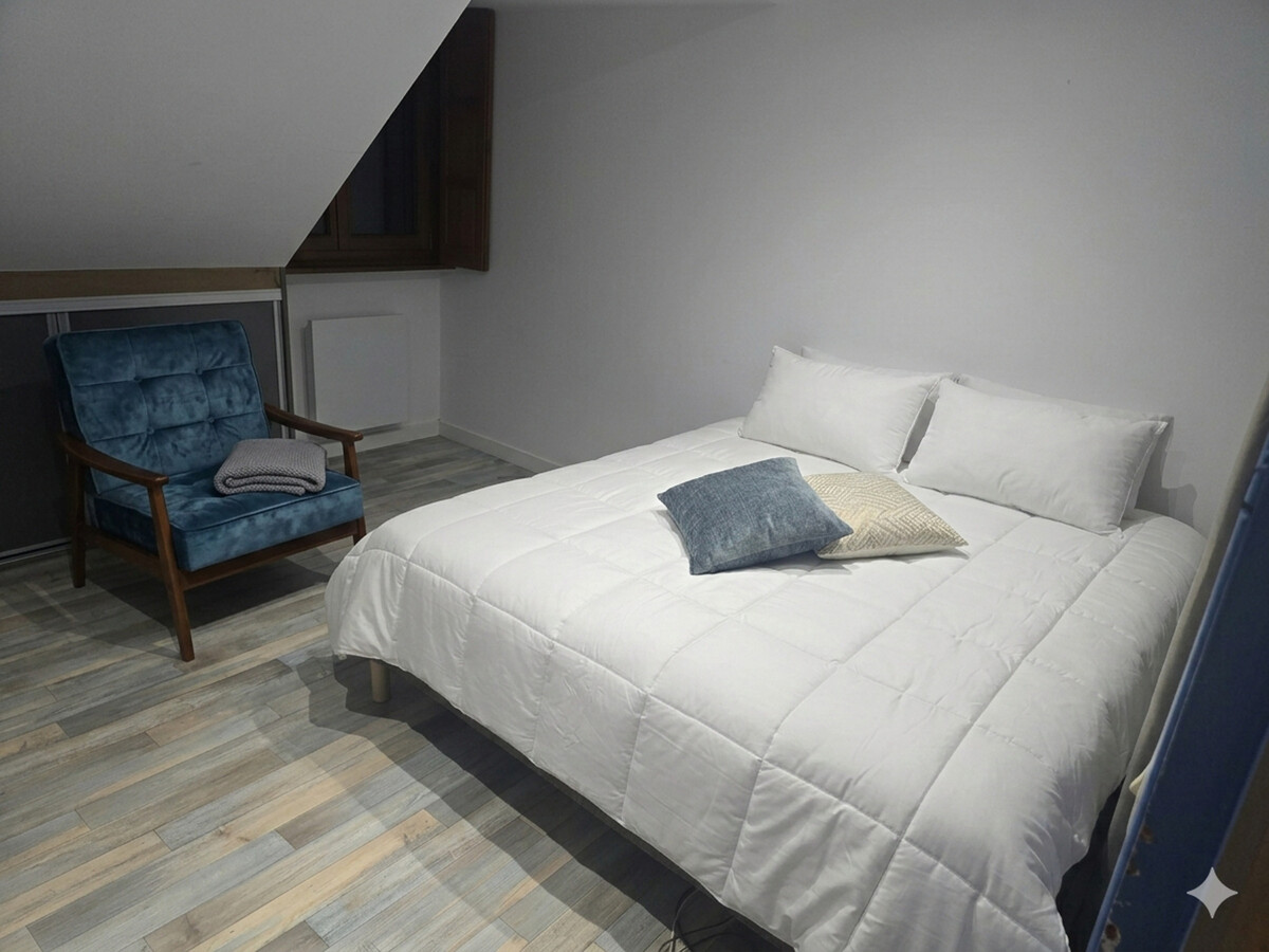 Maison 10 pers. à Spay, piscine intérieure et parking - Photo 10