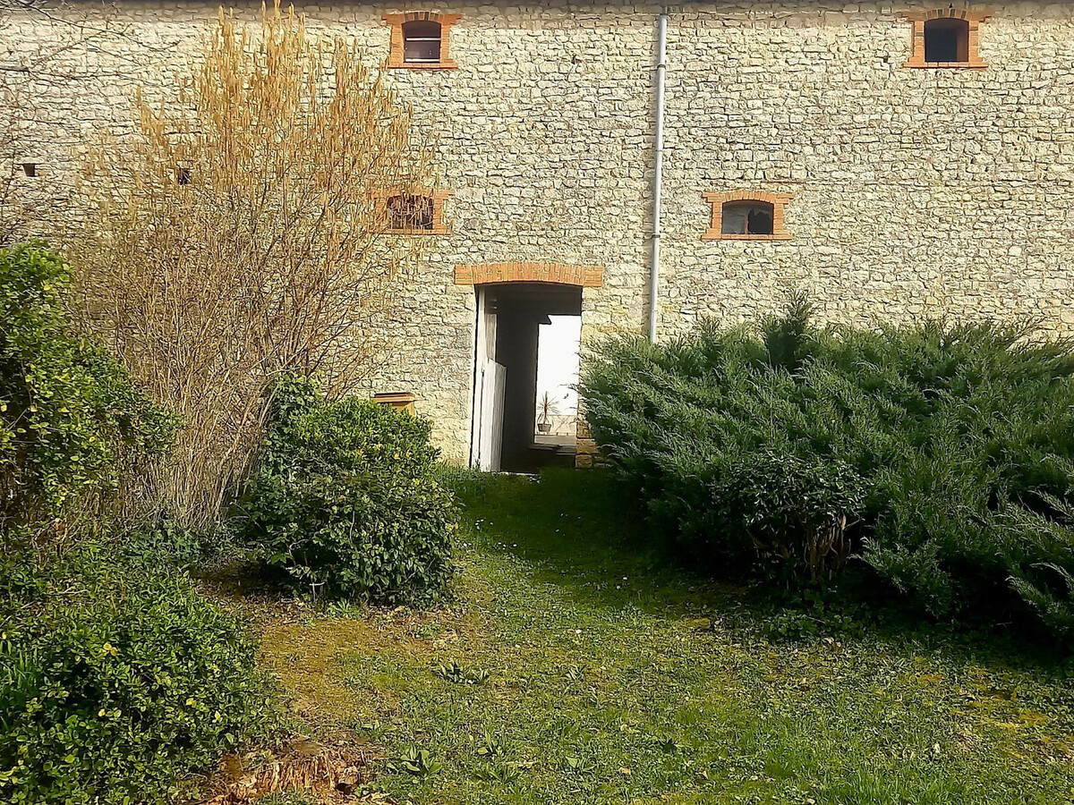 Gîte 6 pers. à Courcelles-le-Roi, jardin & rivière - Photo 36