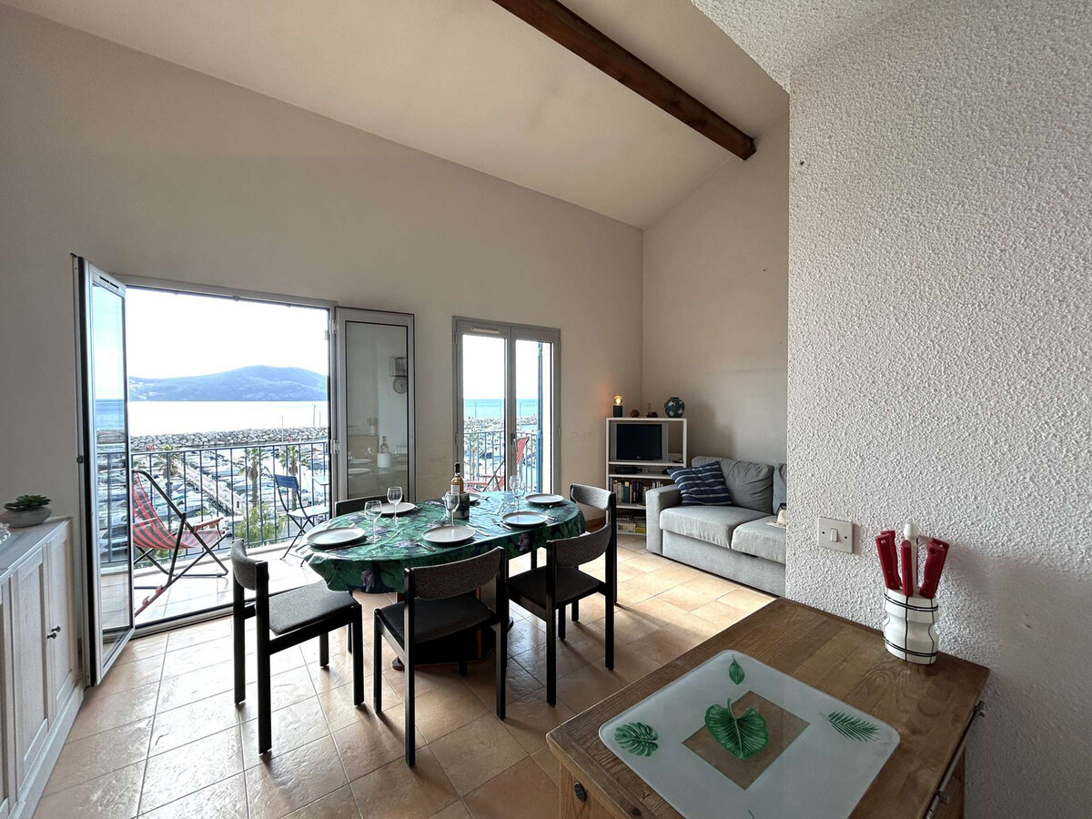Appartement vue port à Saint-Cyr-sur-Mer, 6 pers. - Photo 5