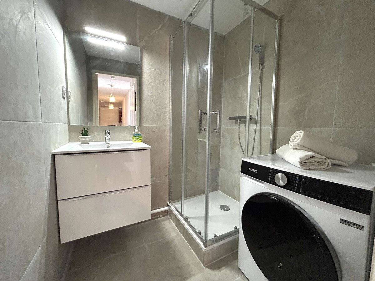 Appartement vue port à Saint-Cyr-sur-Mer, 6 pers. - Photo 8