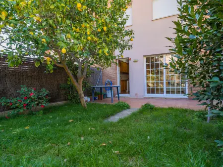 Maison 7 pers. avec jardin et parking à Santa Susanna - Photo 4