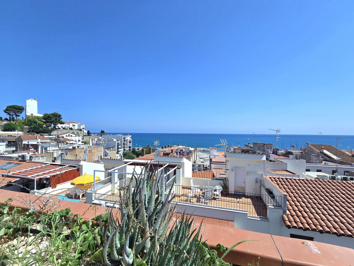 Villa Mediterranea : maison 8 pers, terrasse vue mer à Sant Pol de Mar - Photo 1