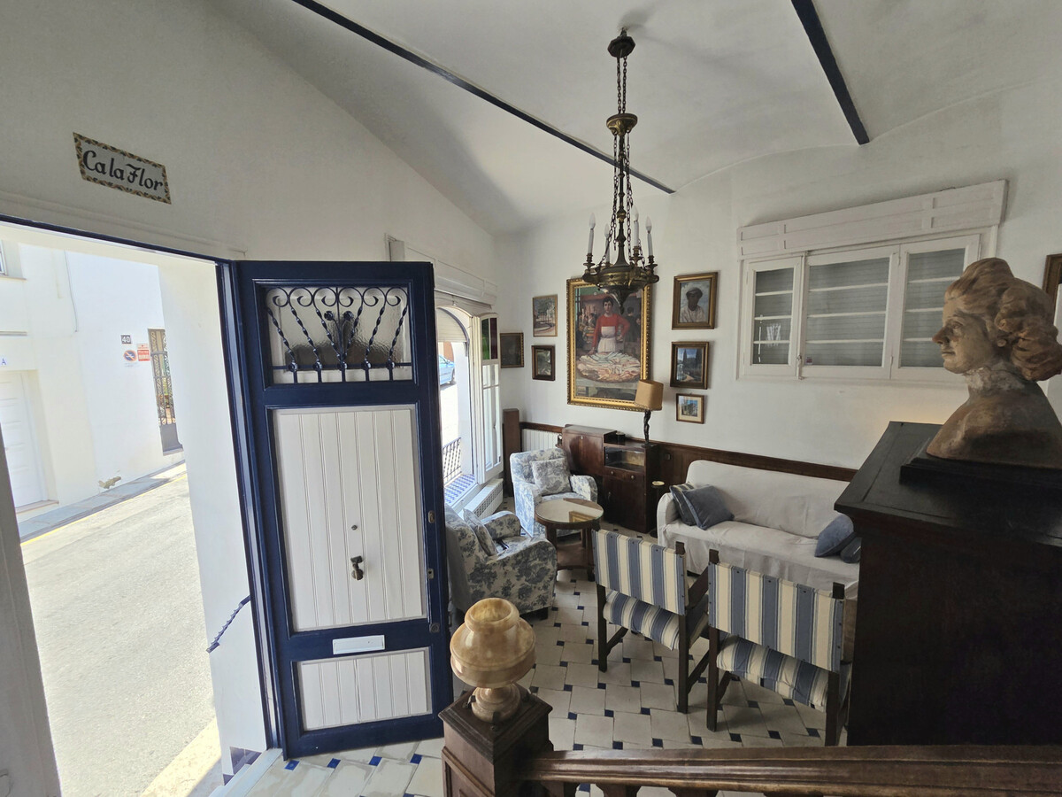 Villa Mediterranea : maison 8 pers, terrasse vue mer à Sant Pol de Mar - Photo 6