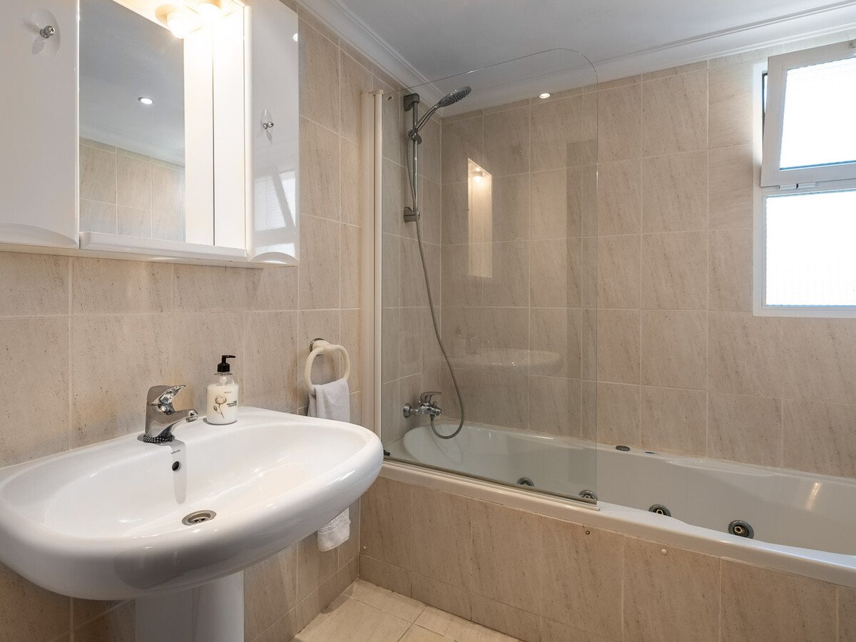 Appartement lumineux Mijas Costa, vue mer, piscine - Photo 23