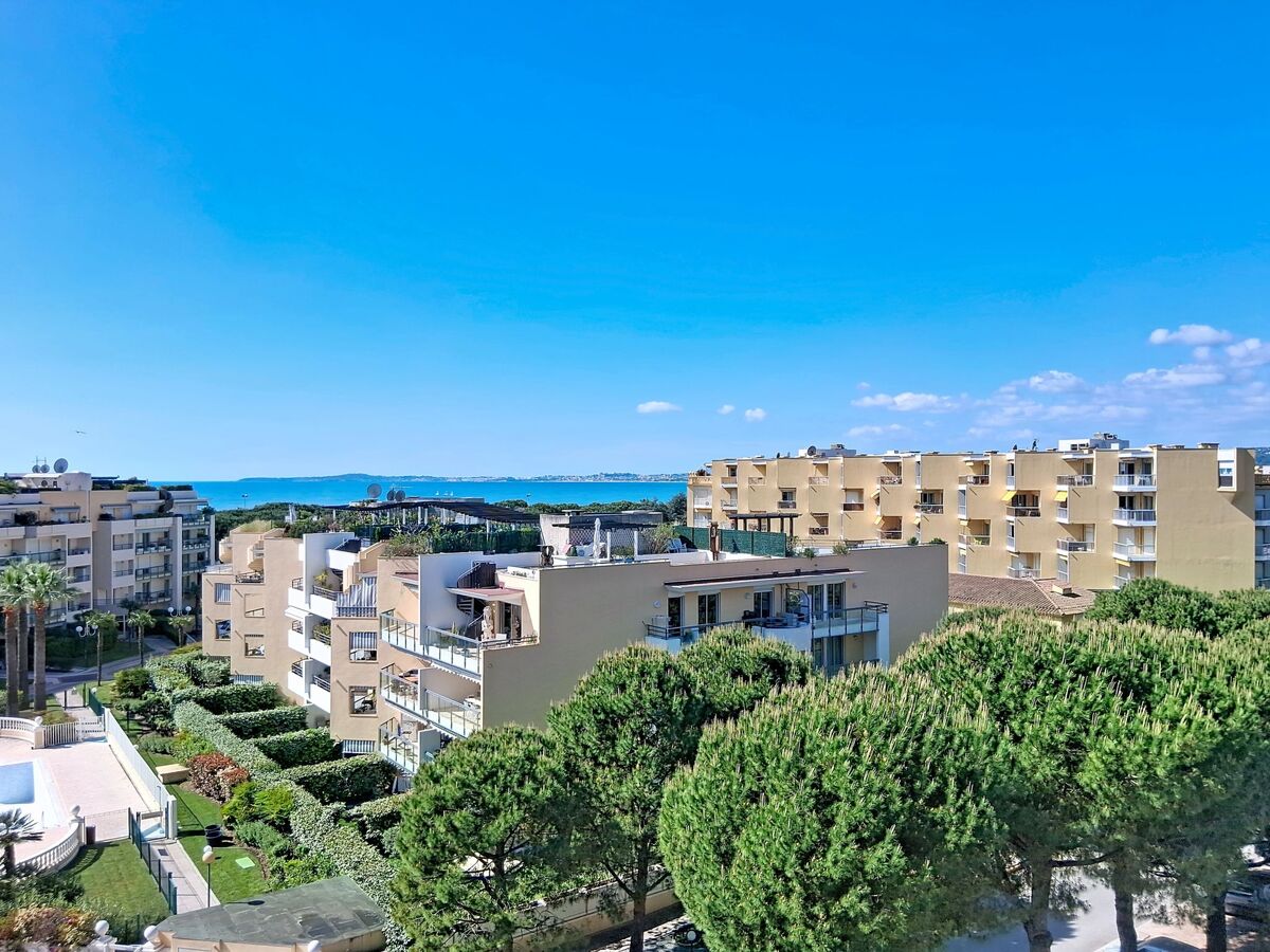 Studio Le Lido San Marco, terrasse face à la mer - Photo 1