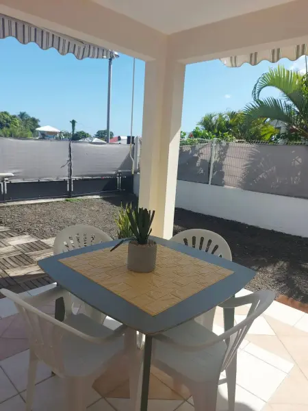 Maison avec vue mer et terrasse à Sainte-Luce, Martinique : photo 2