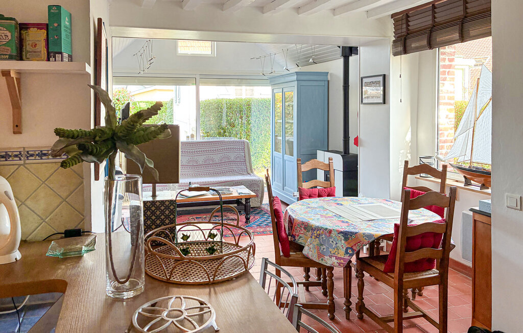 Maison pierre Luneray, poêle à granulés, jardin clôturé - Photo 3
