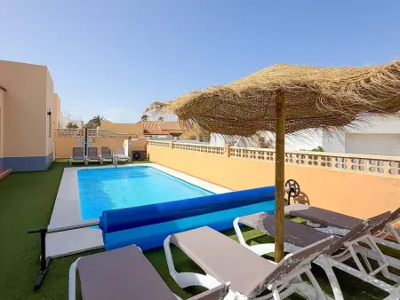 Location villa à Corralejo, Maison avec piscine et vue panoramique