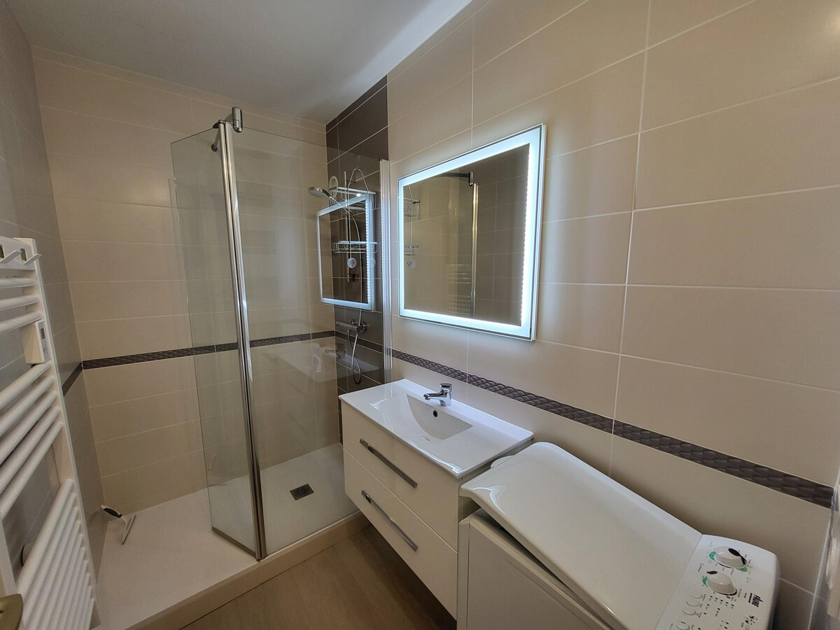 Appartement 45 m² avec balcon et parking aux Sables-d'Olonne - Photo 3